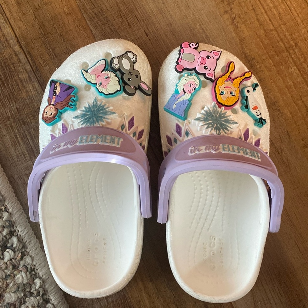 White crocs “in my element”